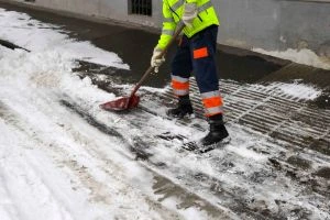 Snow Removal with Snow Shovel